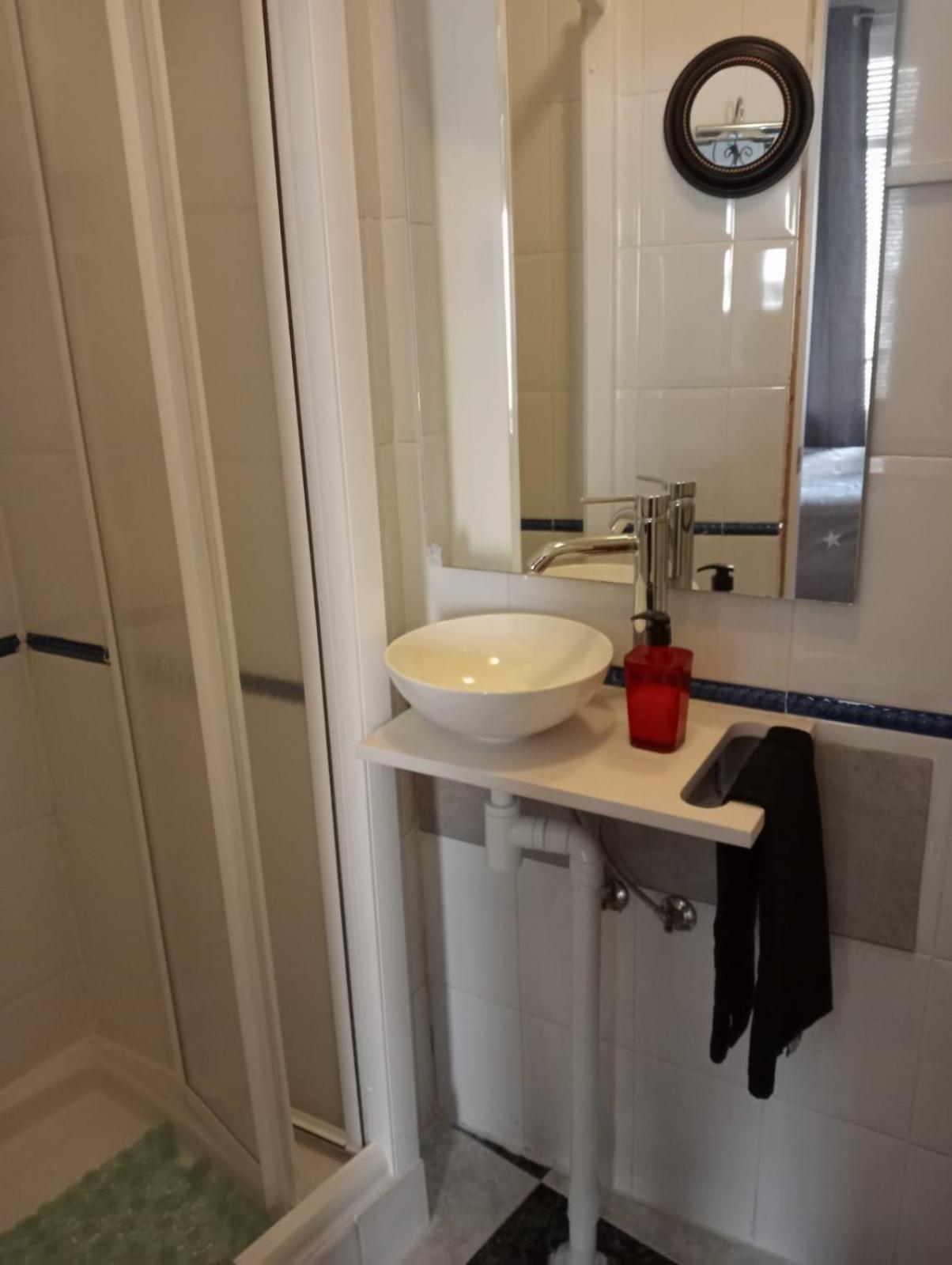 Apartamentos Oscar غرناطة الغرفة الصورة